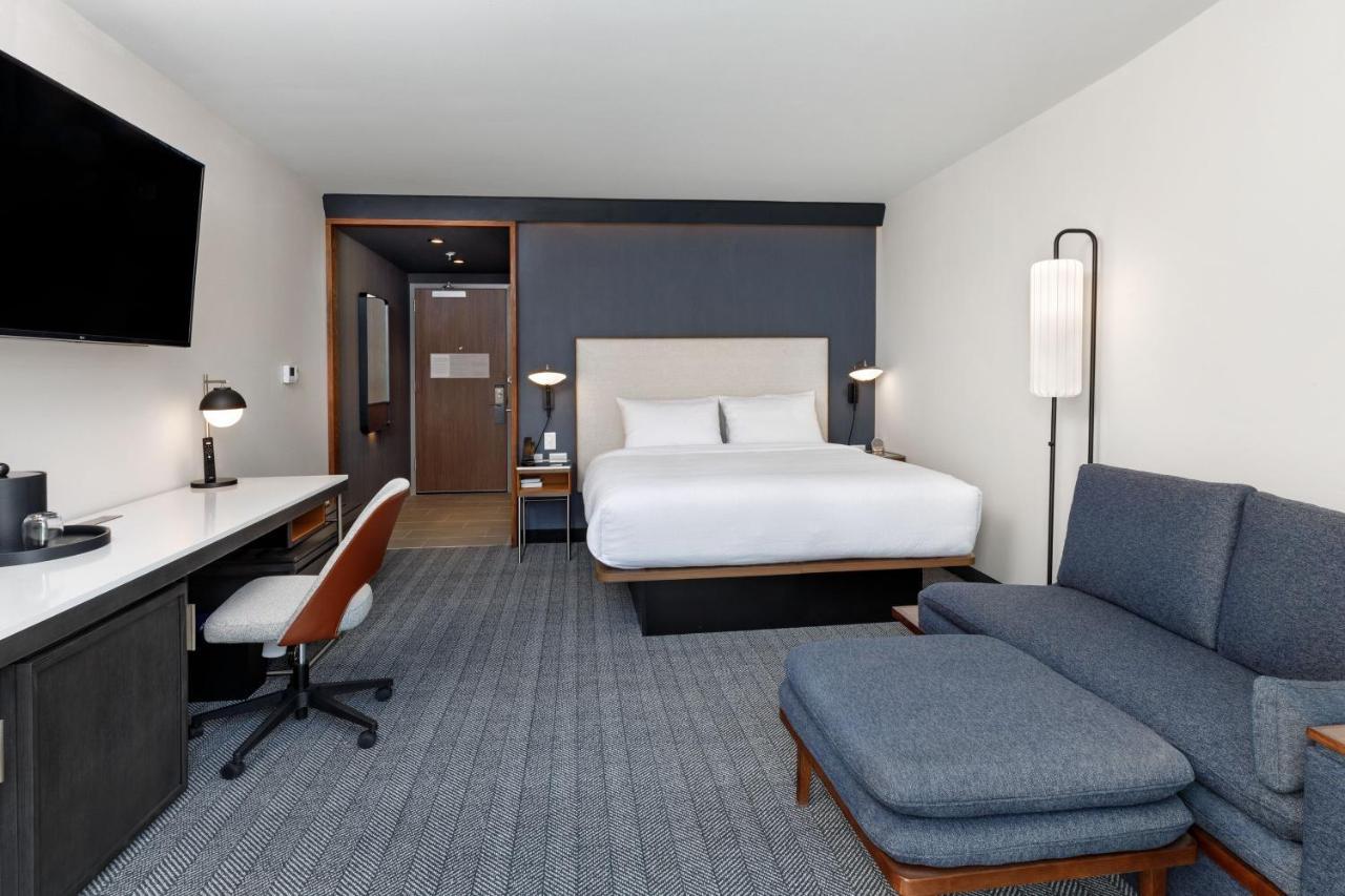 Courtyard By Marriott Richmond Scott'S Addition Exterior foto